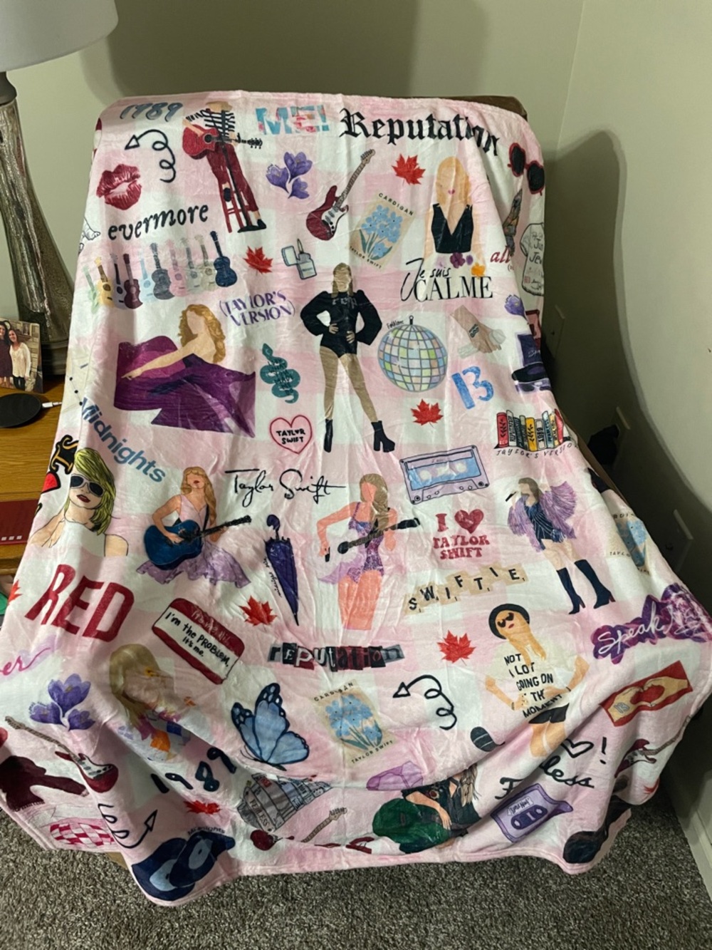 Taylor Swift Blanket